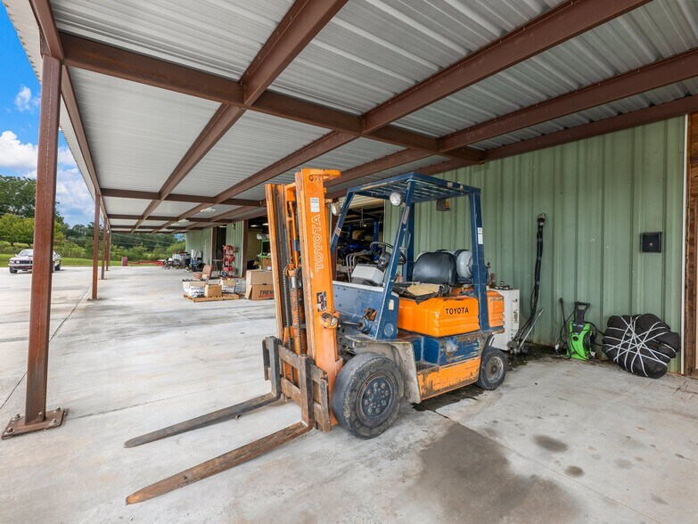 More Photos Of 541 Holiness Campground Rd, Cleveland Contractor Storage Yard For Sale