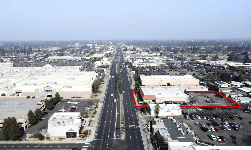 More Photos Of 2240 S Mooney Blvd, Visalia Freestanding For Sale