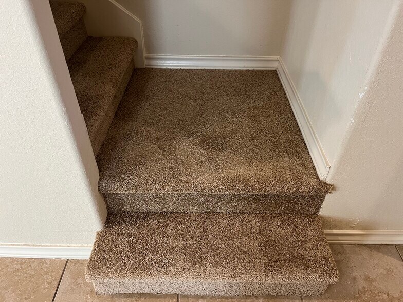 More Photos Of 7002 Donovan Way, San Antonio Apartments For Sale