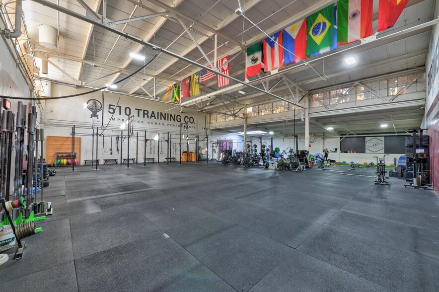 More Photos Of 3000-3080 Giant Rd, San Pablo Unknown For Sale