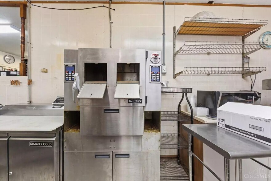 More Photos Of 7532 Ashridge Arnheim Rd, Sardinia Convenience Store For Sale