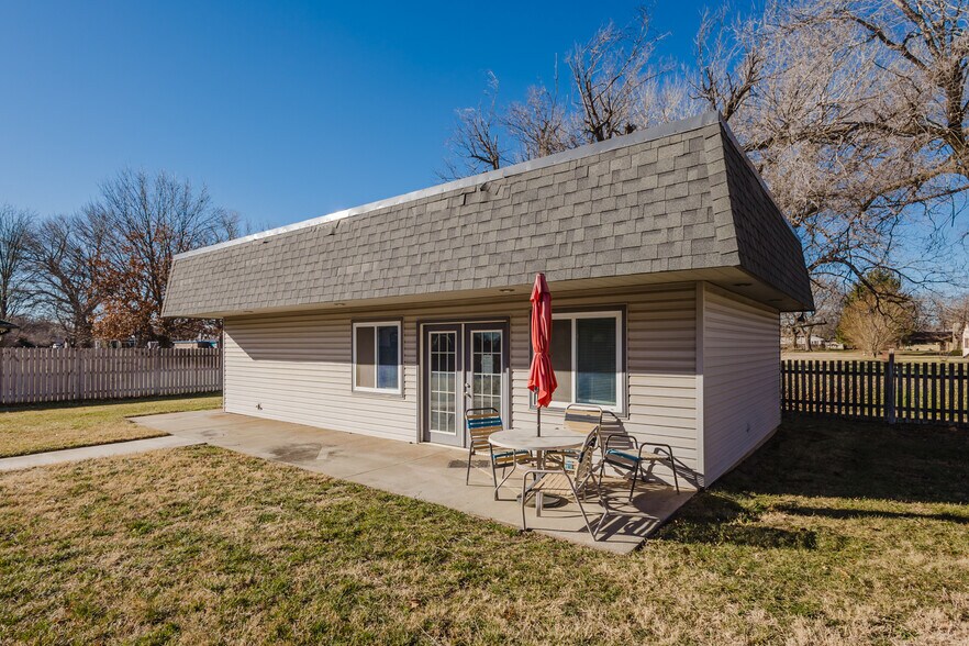 More Photos Of 3007 Sierra Pky, Hutchinson Apartments For Sale