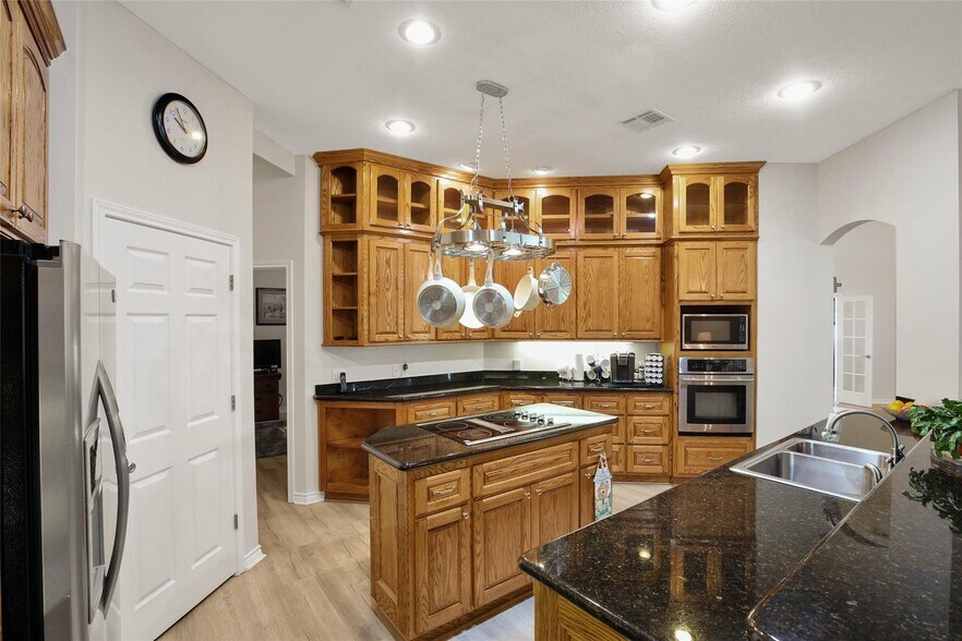 More Photos Of 128 Duke Rd, Bedias Land For Sale