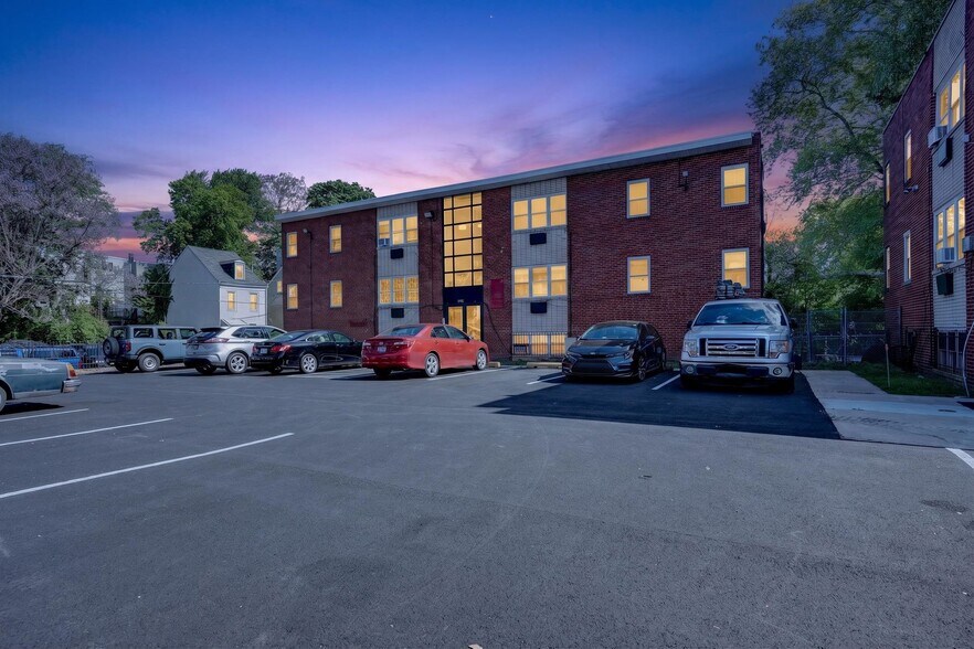 More Photos Of 230 E Sharpnack St, Philadelphia Multifamily For Sale