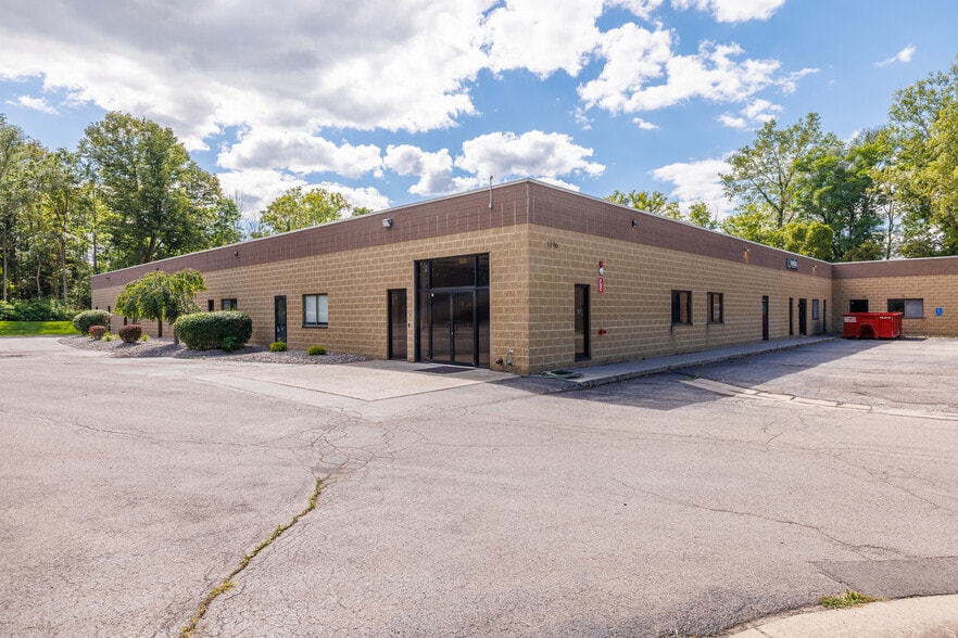 More Photos Of 1290 Blossom Dr, Victor Medical For Lease