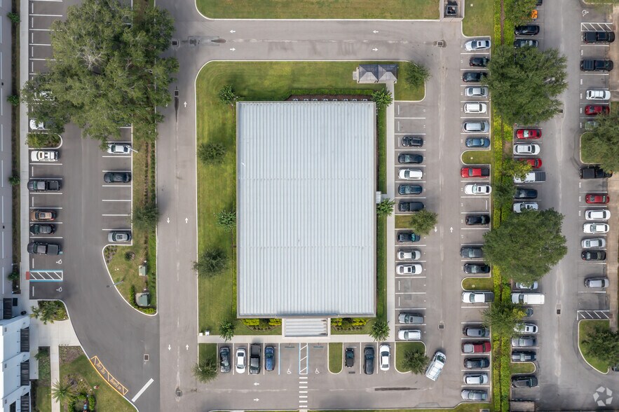 More Photos Of 330 E Crown Point Rd, Winter Garden Office For Sale