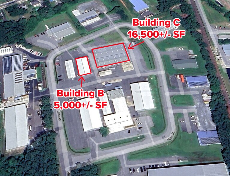 More Photos Of 118 Dixon St, Selbyville Manufacturing For Lease