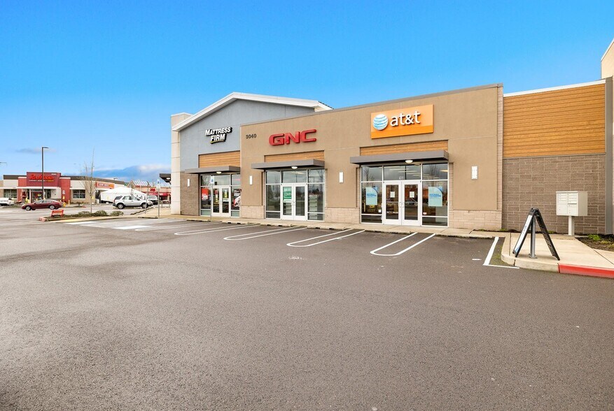 More Photos Of 3020-3040 Sprague Ln, Woodburn Freestanding For Lease