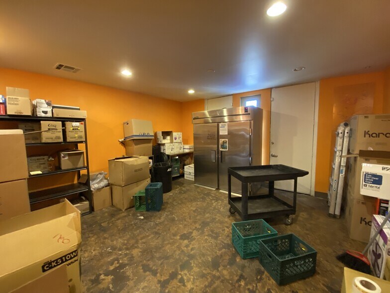 More Photos Of 1714 W Van Buren St, Phoenix Restaurant For Lease