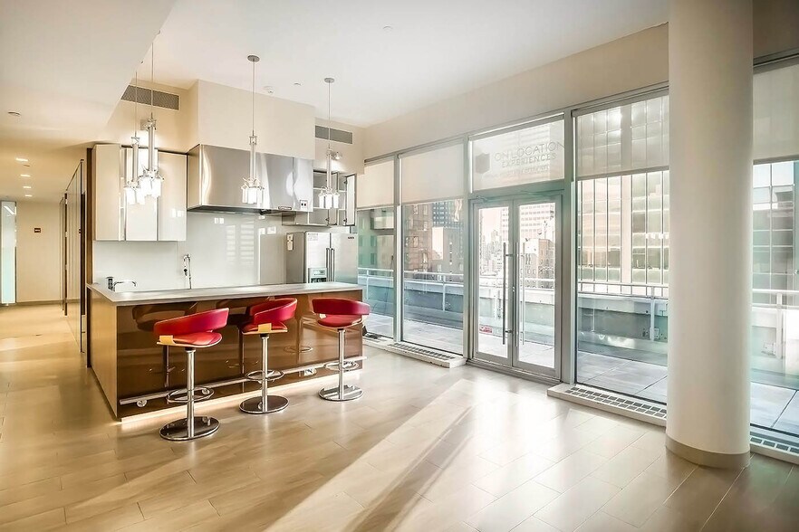 More Photos Of 805 Third Ave, New York Office For Lease