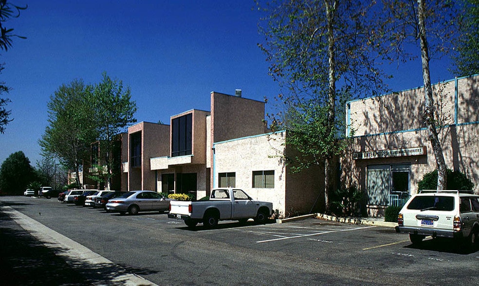 More Photos Of 554 E Foothill Blvd, San Dimas Office For Lease