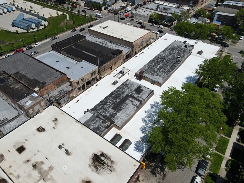 More Photos Of 1140 N Kostner Ave, Chicago Manufacturing For Sale