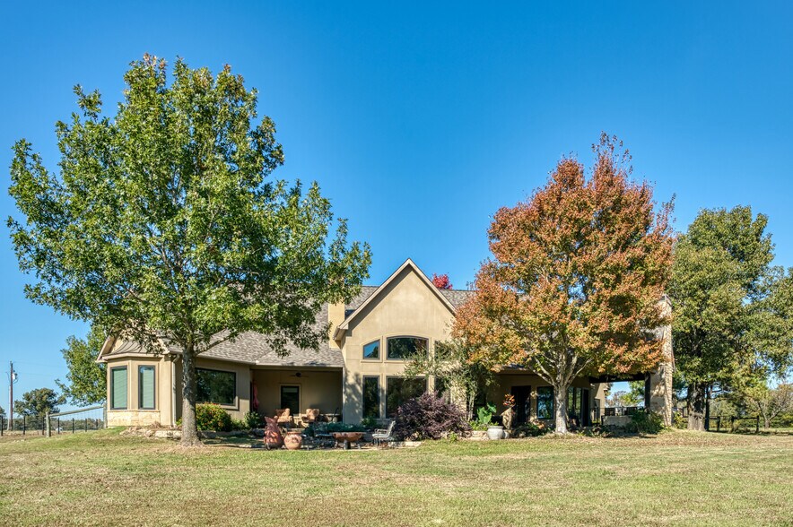 More Photos Of 2261 TX-276, Emory Specialty For Sale