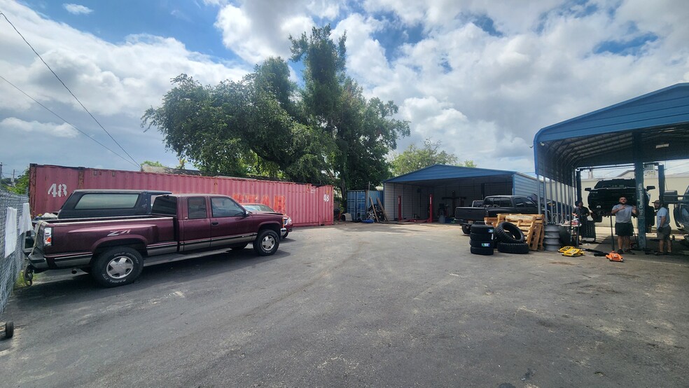 More Photos Of 2973 Phillips Hwy, Jacksonville Auto Repair For Sale