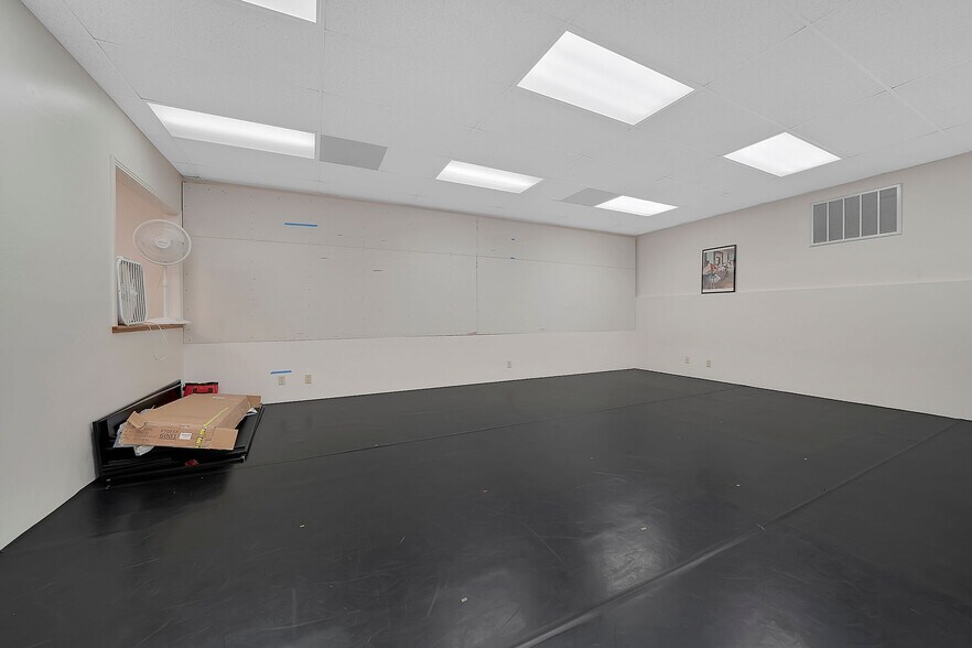 More Photos Of 19881 State Highway 88, Pine Grove Office Residential For Sale