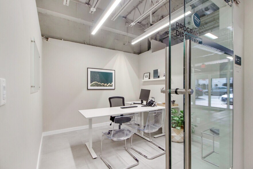 More Photos Of 275-299 Alhambra Cir, Coral Gables Loft Creative Space For Lease