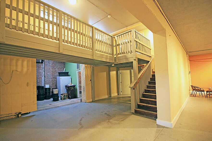More Photos Of 2515-2521 San Pablo Ave, Oakland Apartments For Sale