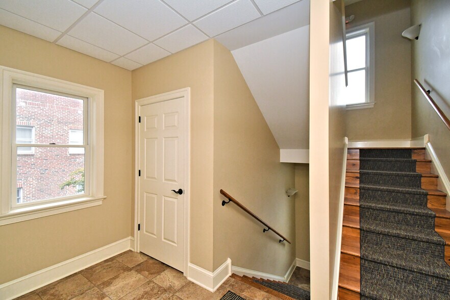 More Photos Of 206 N Main St, Souderton Freestanding For Sale