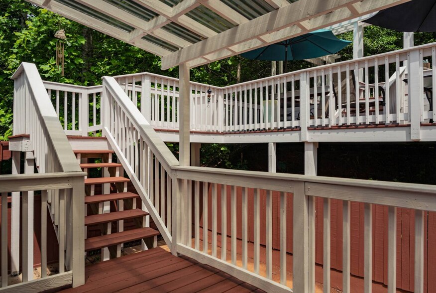 More Photos Of 84-86 Benson Rd, Travelers Rest Specialty For Sale