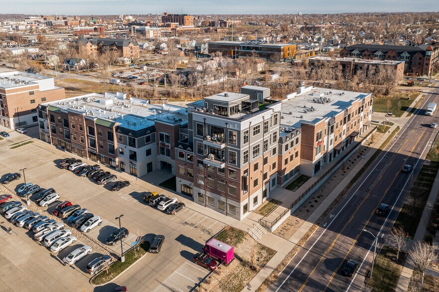 More Photos Of 420 12th Ave SE, Cedar Rapids Office Residential For Sale