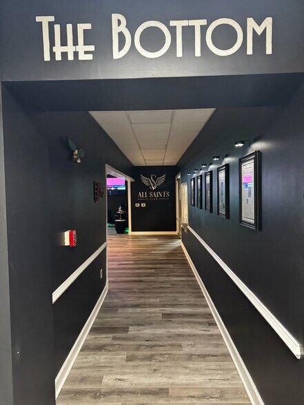 More Photos Of 1143 Wood St, Bristol Restaurant For Sale