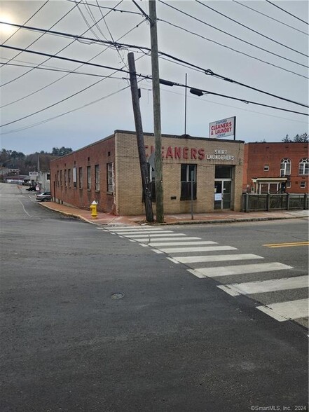 Primary Photo Of 27 E Main St, Stafford Springs Freestanding For Lease