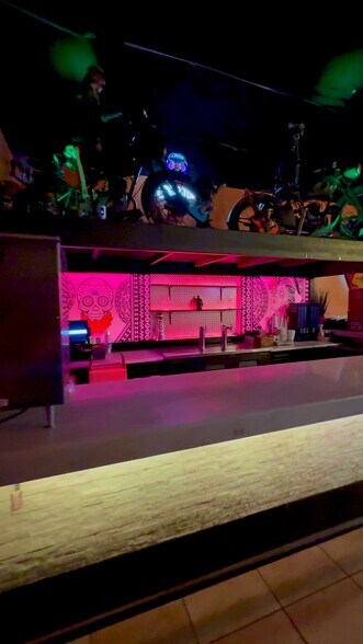 More Photos Of 6365 Peachtree Industrial Blvd, Atlanta Restaurant For Sale