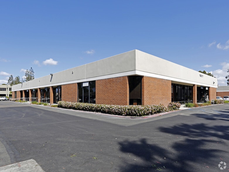 More Photos Of 17775 Main St, Irvine Unknown For Lease