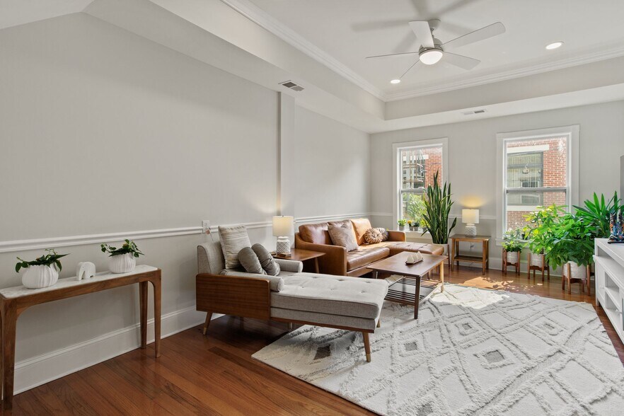 More Photos Of 114-116 E Main St, Penn Yan General Retail For Sale