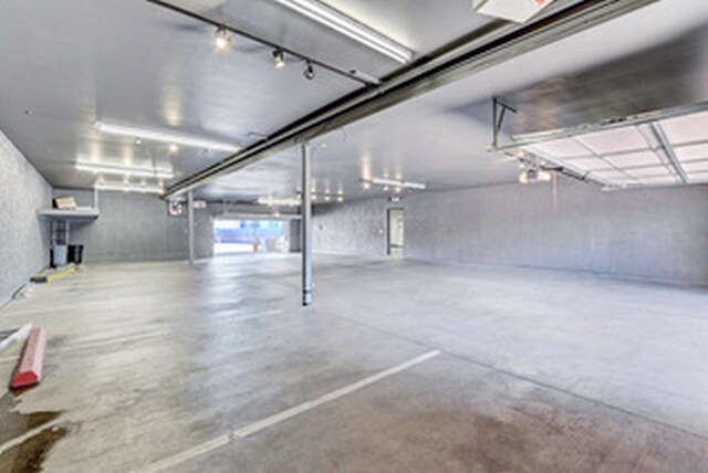 More Photos Of 317 S 6th St, Las Vegas Office For Lease