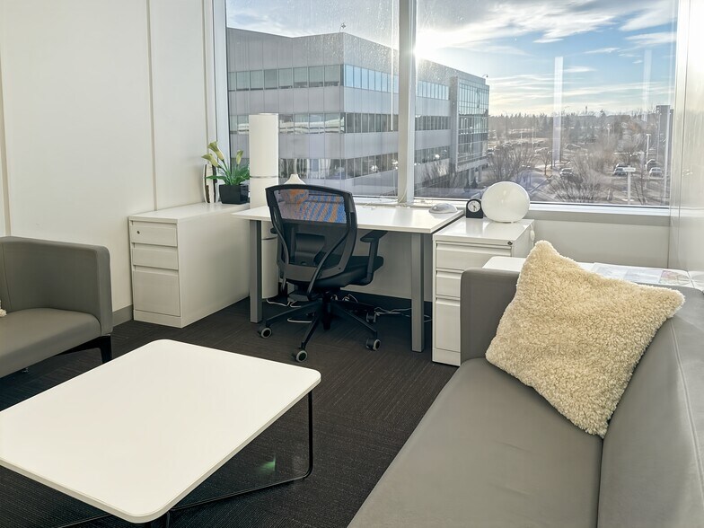 More Photos Of 4838 Richard Rd SW, Calgary Coworking Space