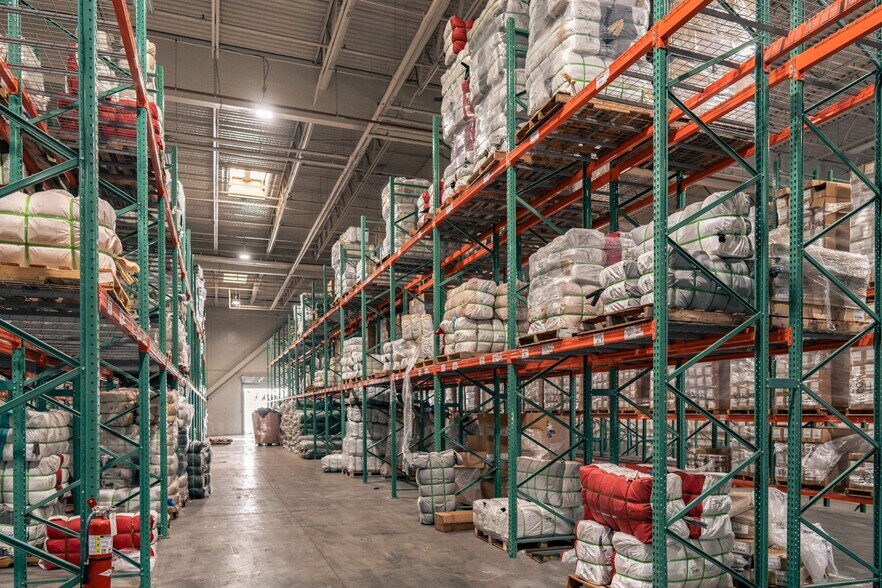 More Photos Of 4010 Georgia Blvd, San Bernardino Manufacturing For Sale
