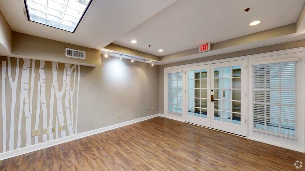More Photos Of 1708 Peachtree St NW, Atlanta Medical For Sale