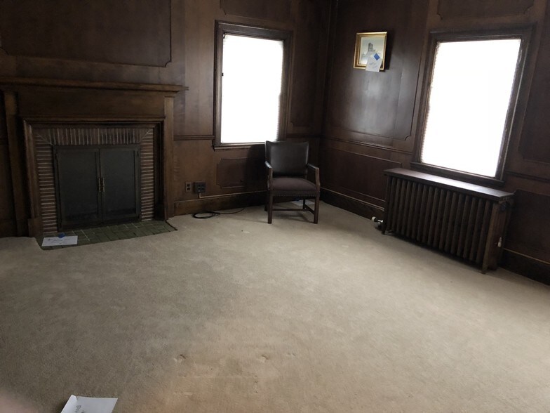 More Photos Of 18430 Utica Rd, Roseville Religious Facility For Sale