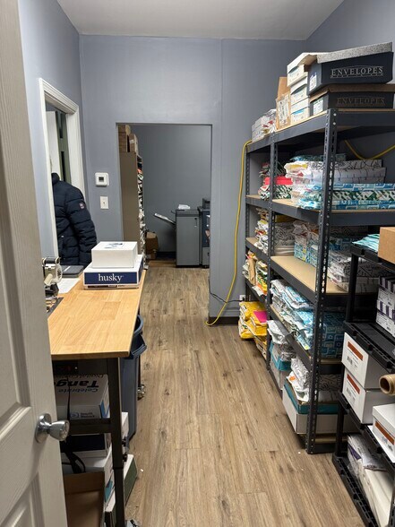 More Photos Of 12137 Rhea Dr, Plainfield Warehouse For Lease