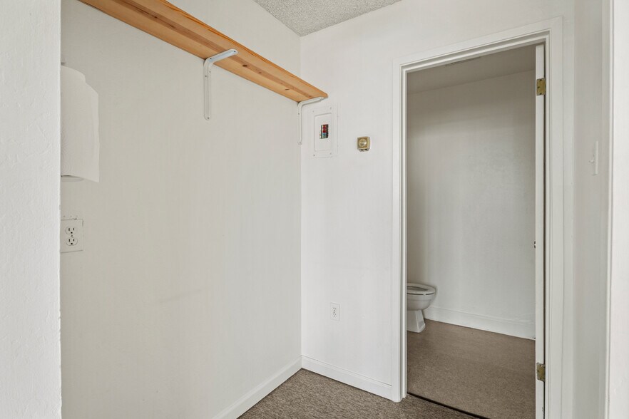 More Photos Of 185 E Church St, Ukiah Office For Sale