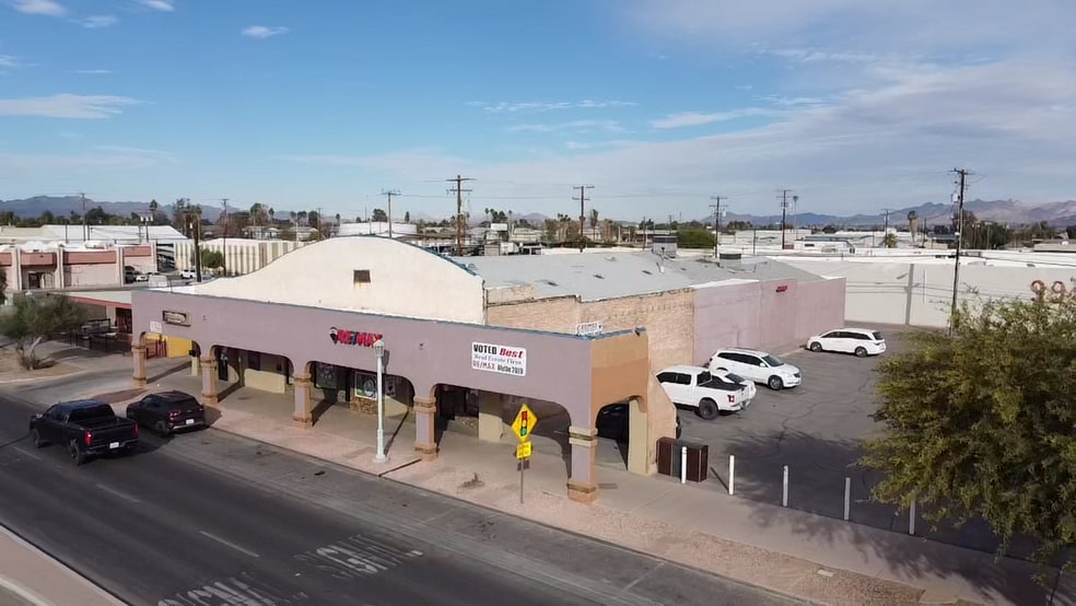 More Photos Of 213 W Hobsonway, Blythe Office Residential For Sale