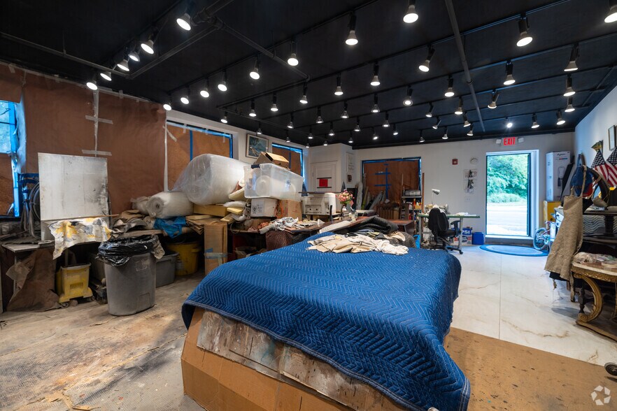 More Photos Of 481 US Highway 22, North Plainfield Freestanding For Sale