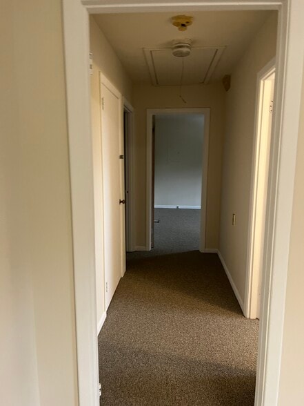 More Photos Of 1675 NW Old 41 Hwy, Marietta Service For Lease
