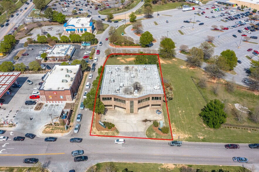 More Photos Of 108 Park Terrace Dr, Columbia Medical For Sale