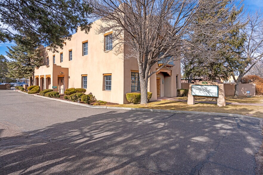 More Photos Of 1048 Paseo De Peralta, Santa Fe Office For Sale