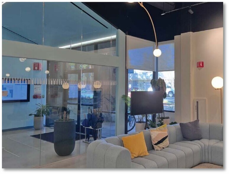 More Photos Of 580 N Pastoria Ave, Sunnyvale Research And Development For Lease
