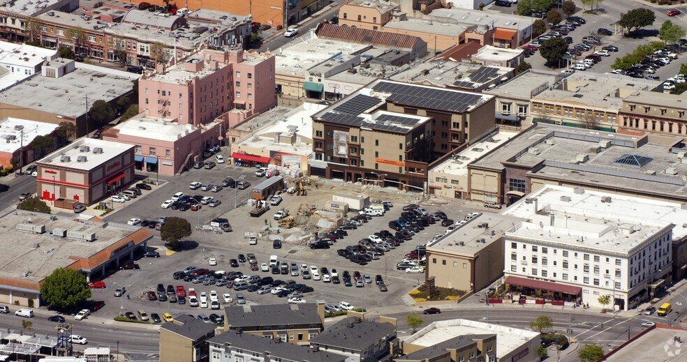 More Photos Of 445 Main St, Watsonville Apartments For Lease