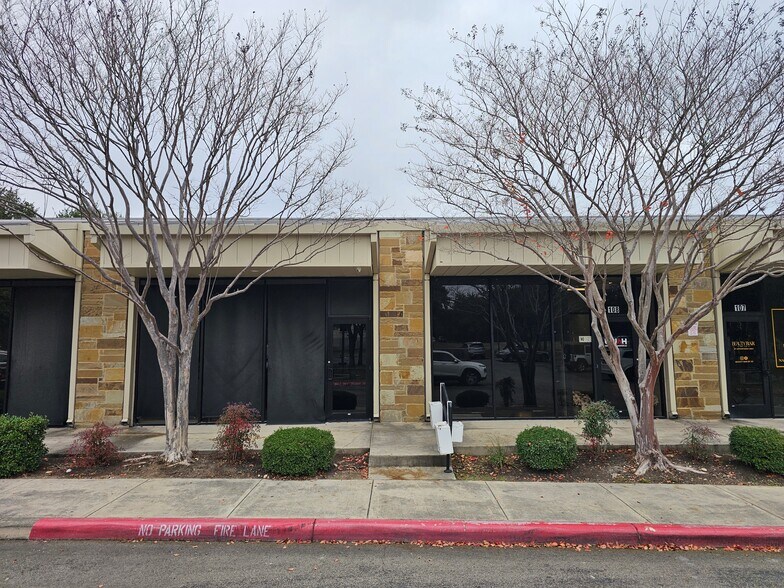 Primary Photo Of 12227 Huebner Rd, San Antonio Unknown For Lease