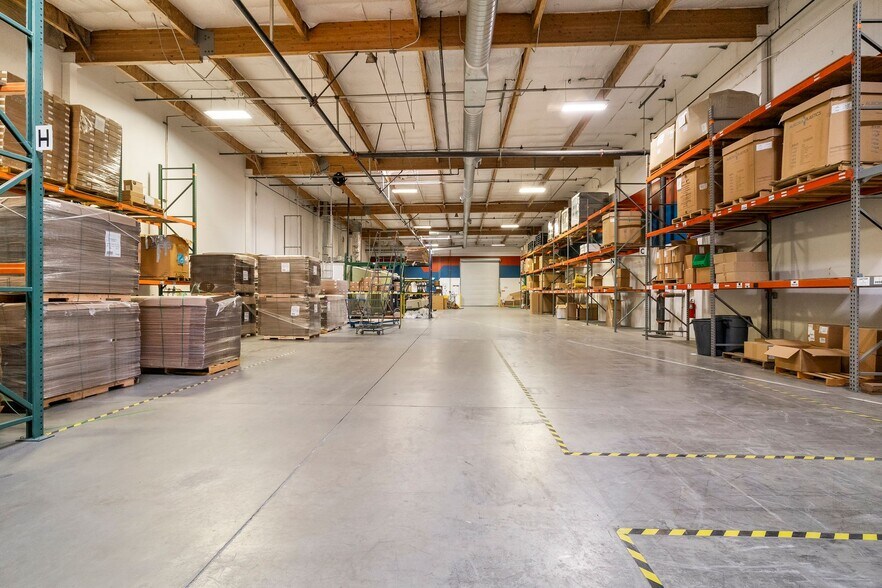 More Photos Of 435 Otterson Dr, Chico Manufacturing For Sale