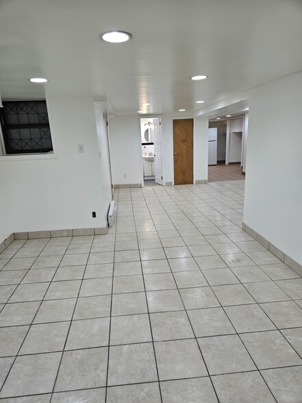 More Photos Of 4605 30th Ave, Astoria Apartments For Lease