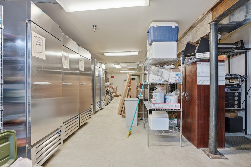 More Photos Of 116 W Main St, West Branch General Retail For Sale