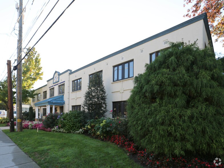 More Photos Of 117 Forrest Ave, Narberth Office For Lease