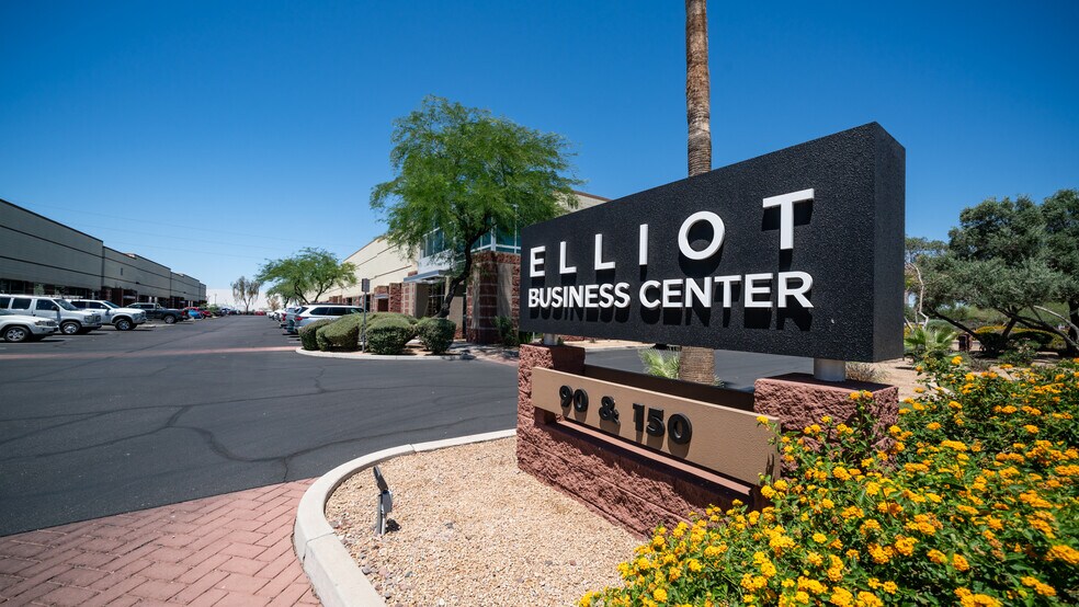 More Photos Of 150 N William Dillard Dr, Gilbert Warehouse For Lease