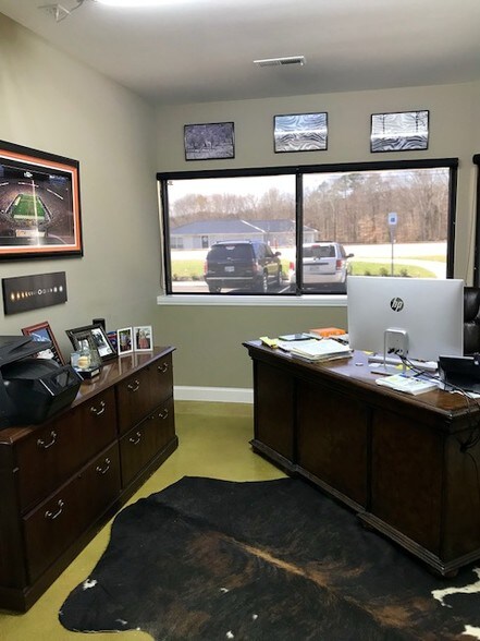 More Photos Of 1058 Lovell Rd, Knoxville Warehouse For Sale